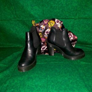 💀 Dr Martens Hurston black size 8 US Good condition !!💀